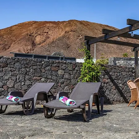 Villa Under The Volcano In Playa Blanca Lanzarote Playa Blanca (Lanzarote)