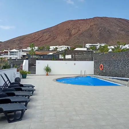Under The Volcano In Playa Blanca Lanzarote 别墅 普拉亚布兰卡